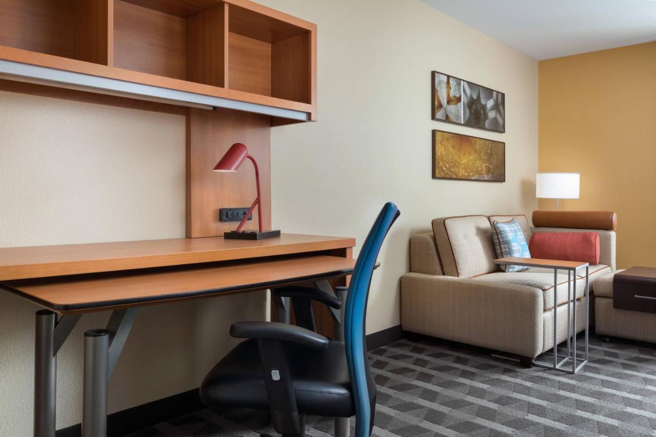 Mainstay Suites Mt Laurel - Philadelphia Mount Laurel Eksteriør billede