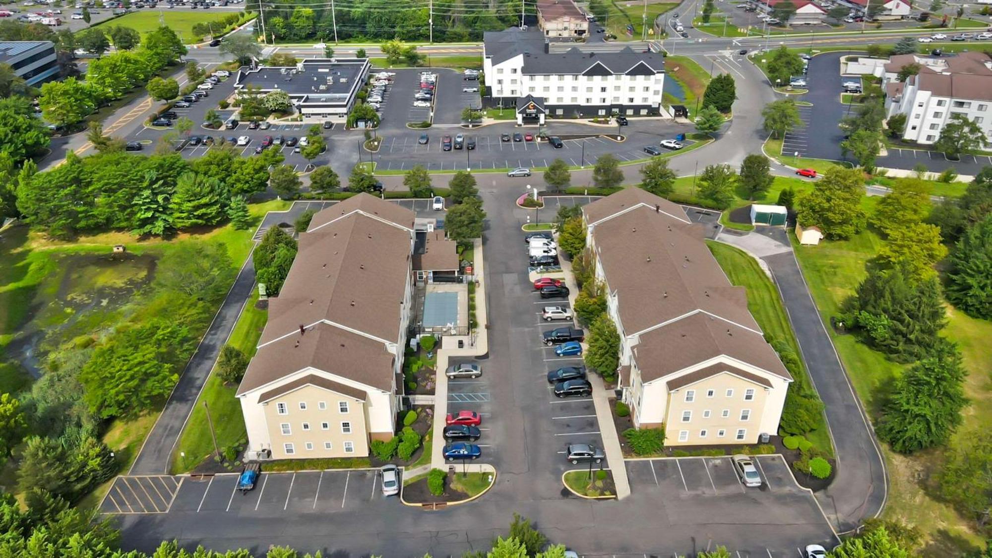 Mainstay Suites Mt Laurel - Philadelphia Mount Laurel Eksteriør billede