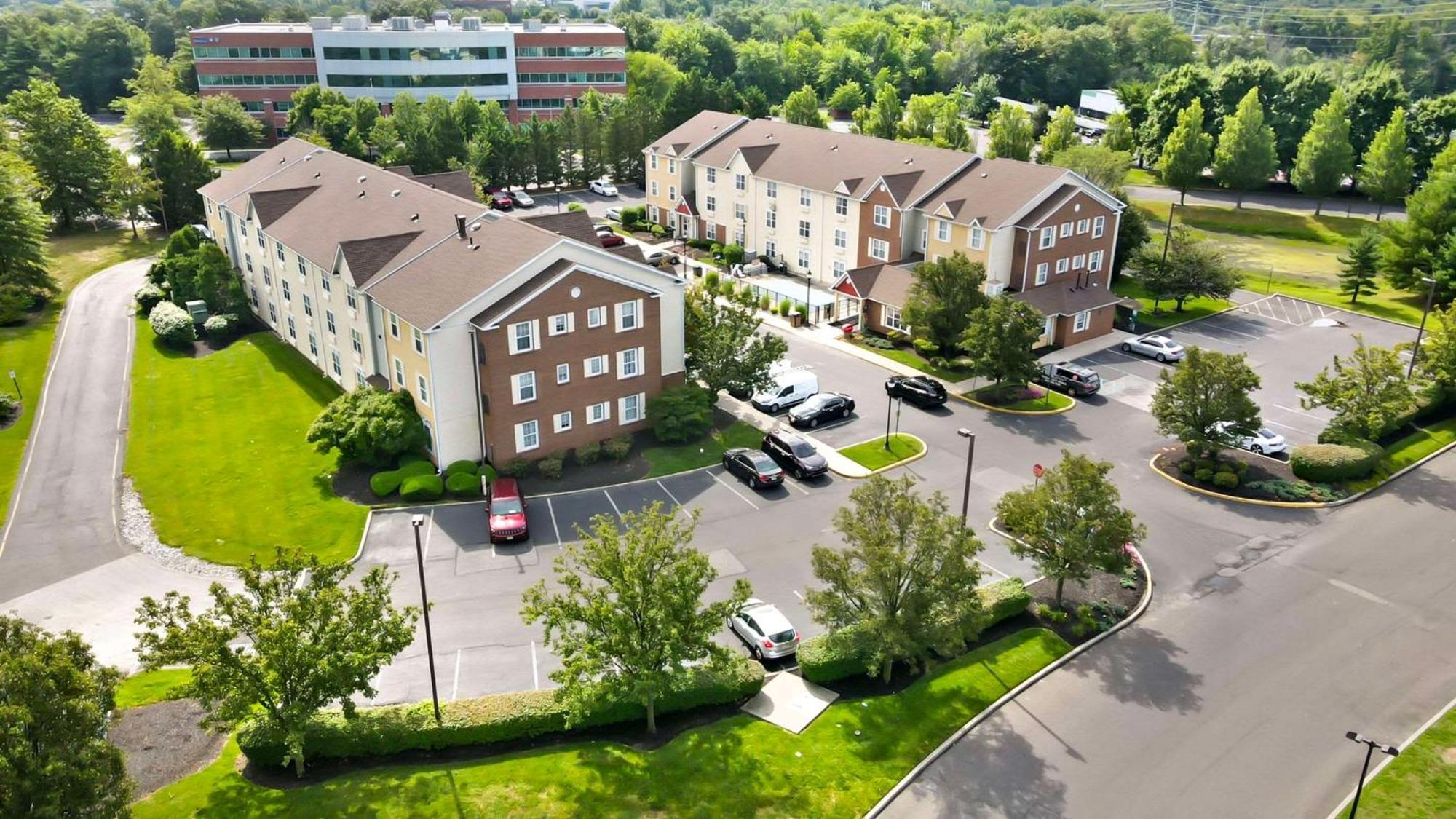 Mainstay Suites Mt Laurel - Philadelphia Mount Laurel Eksteriør billede